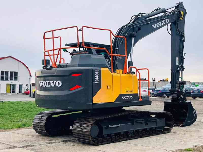 Pásové rypadlo Volvo EC140EL (Možnost leasingu) - foto 4