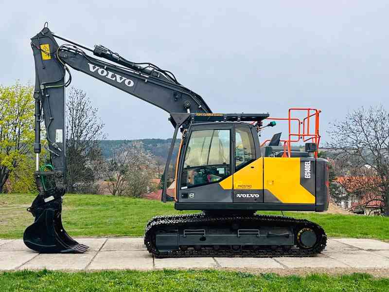 Pásové rypadlo Volvo EC140EL (Možnost leasingu) - foto 2