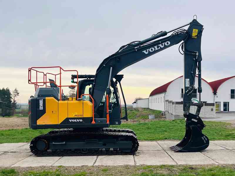 Pásové rypadlo Volvo EC140EL (Možnost leasingu) - foto 5
