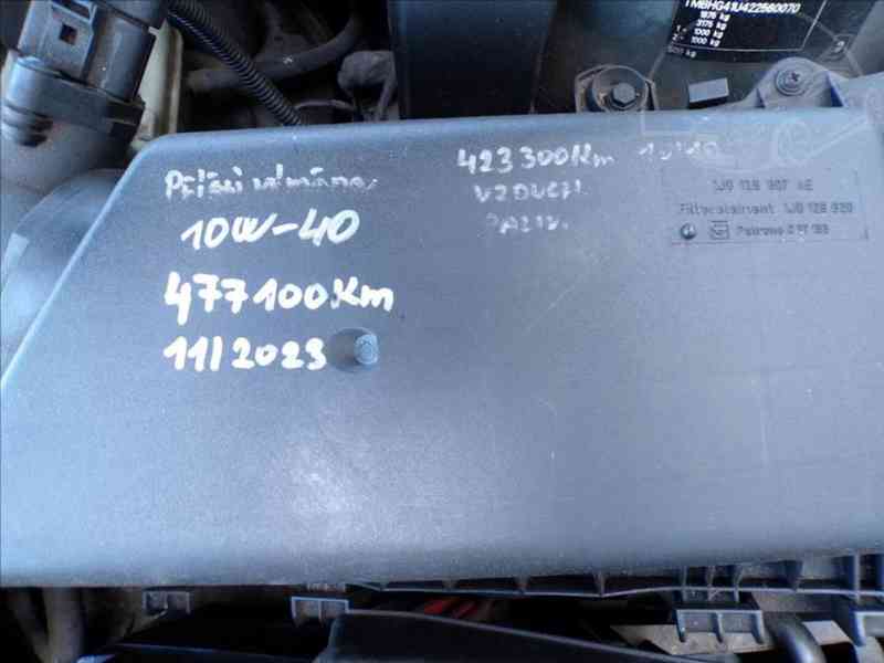 Škoda Octavia 1,9 TDI TAŽNÉ ZAŘÍZENÍ - foto 14