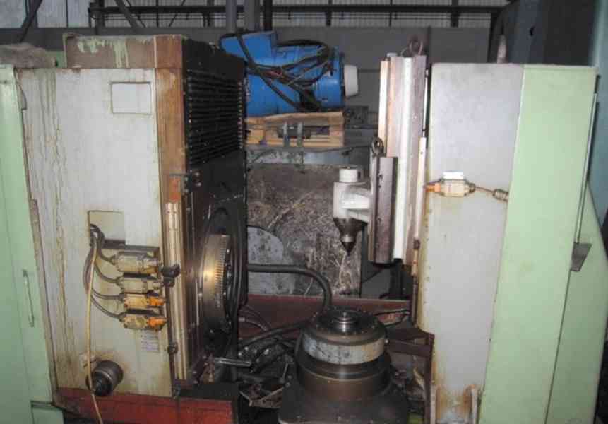 Frézka odvalovací na čelní ozubení PA 180 (2423.) - foto 2