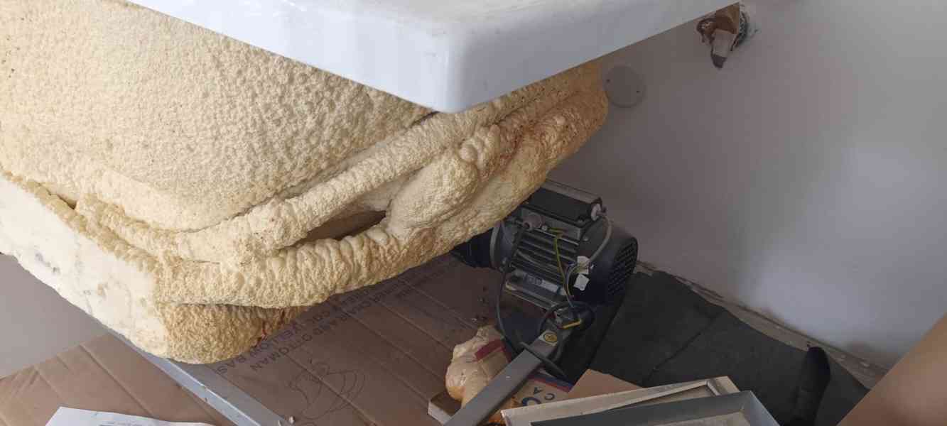 Hydromasážní vana - USSPA - foto 4