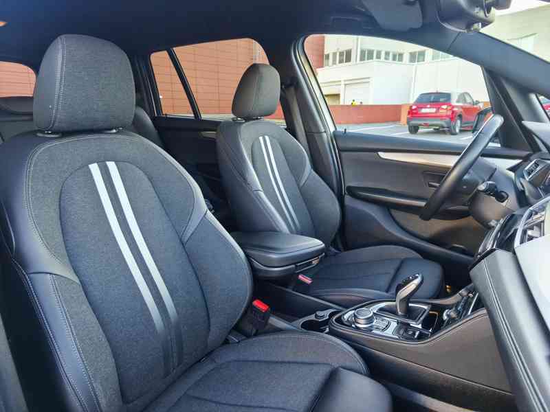 BMW 2 216d,GT M paket,1.maj,naj.pouze 69 TKM,garážov.,DPH - foto 12