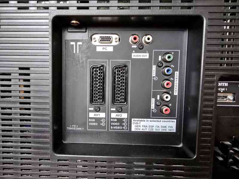 Panasonic TX-32LXD70F + DVB-T2 set-top box Sencor - foto 7