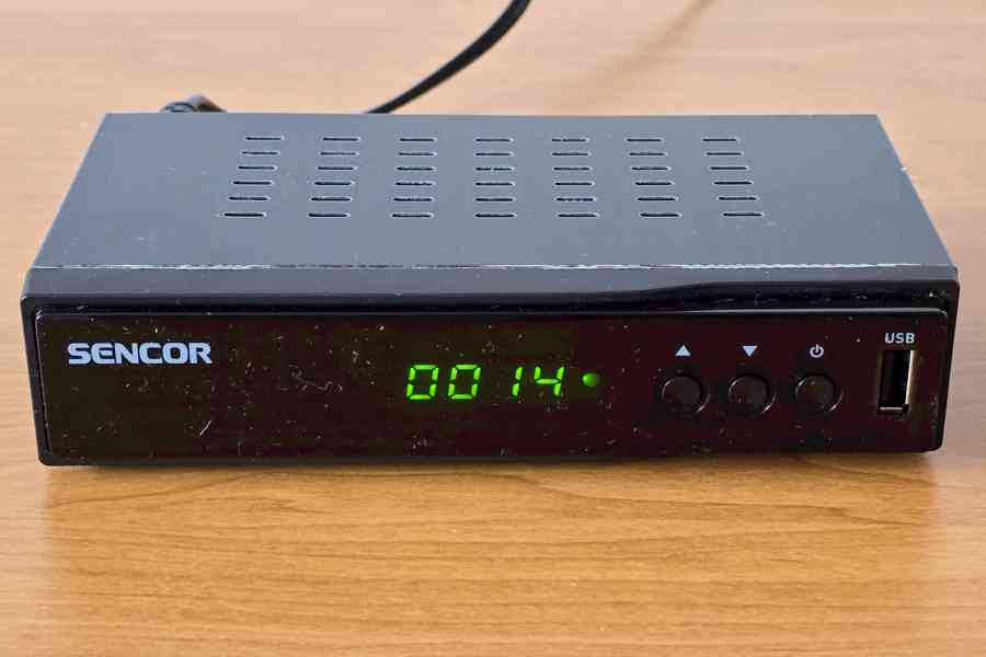 Panasonic TX-32LXD70F + DVB-T2 set-top box Sencor - foto 12