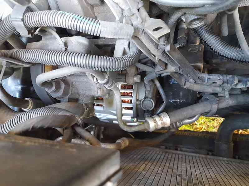 Citroën C8 2.0 HDi, 7 míst – nepojízdné, STK 10/2026 - foto 7