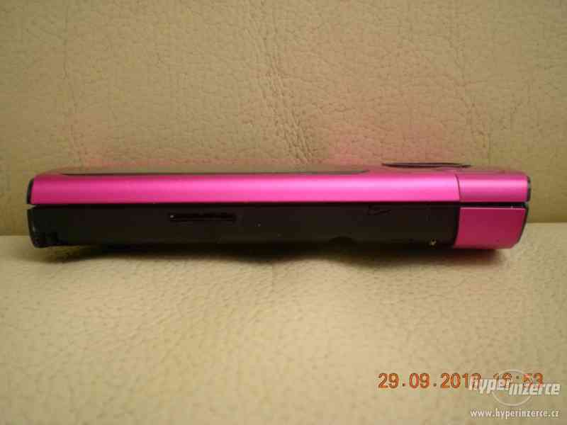 Nokia 6700 slide - telefony s kovovými kryty od 100,-Kč - foto 26