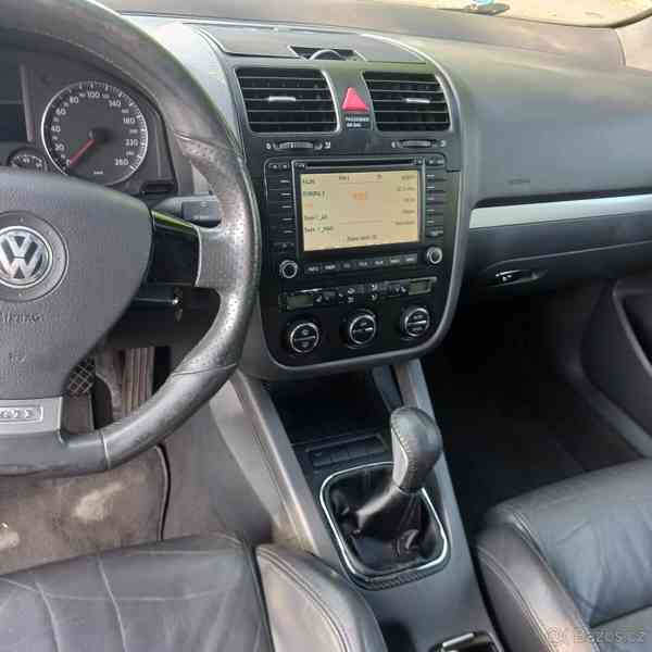 Volkswagen Golf 2,0   Auto - foto 3