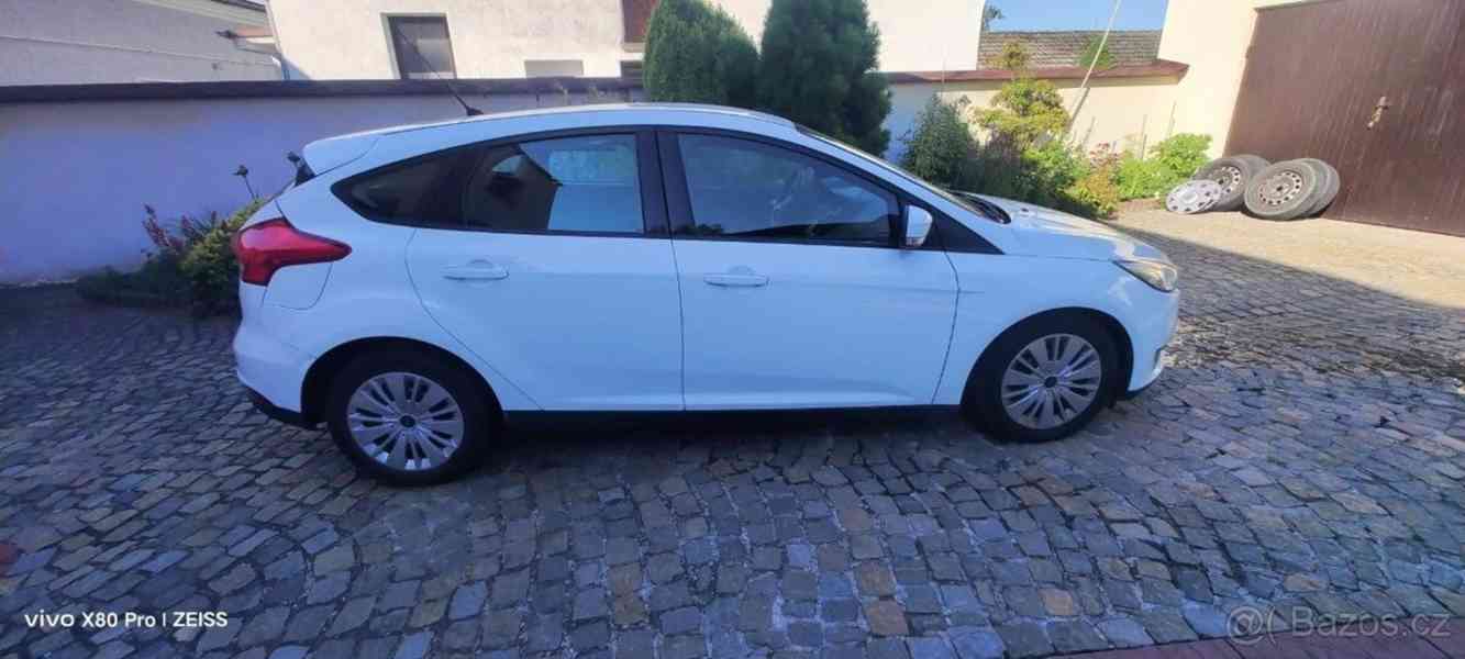 Ford Focus 1,5   DCI r.v. 11/2015 - foto 4