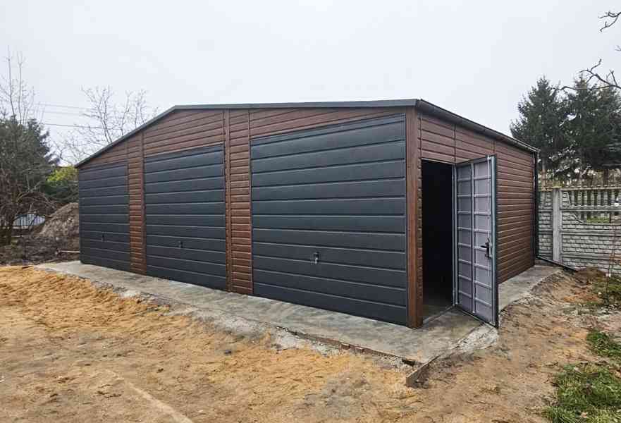 Plechova garáž 10,5x6m - 3x  výklopná vrata -  dveře - TS877 - foto 5
