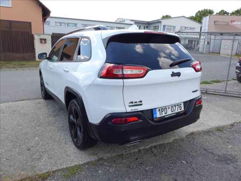 Jeep Cherokee 2,2 M-JET NIGHT EAGLE, 1. MAJ - foto 4