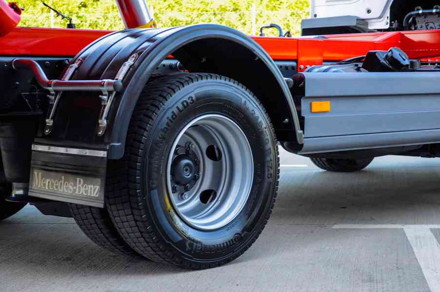 MERCEDES ATEGO 1222 - TŘÍSTRANNÝ S3 SKLÁPĚČ - VYKLÁPĚČ EU5 - foto 94