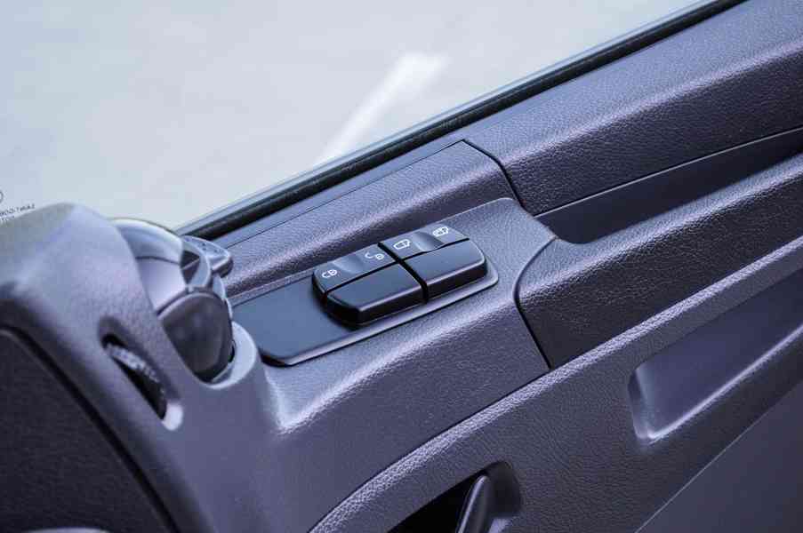 MERCEDES ATEGO 1222 - TŘÍSTRANNÝ S3 SKLÁPĚČ - VYKLÁPĚČ EU5 - foto 48