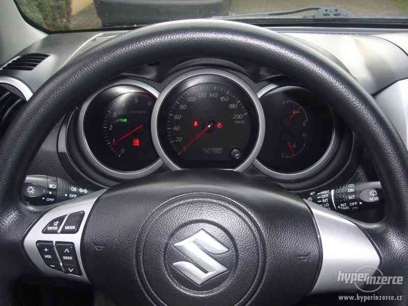 Suzuki Grand Vitara 1.9 DDiS perfektní stav, 54 tis. Km - foto 13