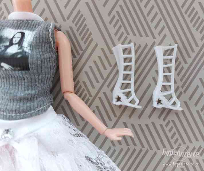 NOVÉ! Set pro panenku Barbie, halenka+sukně+boty+nár.+ram. - foto 4