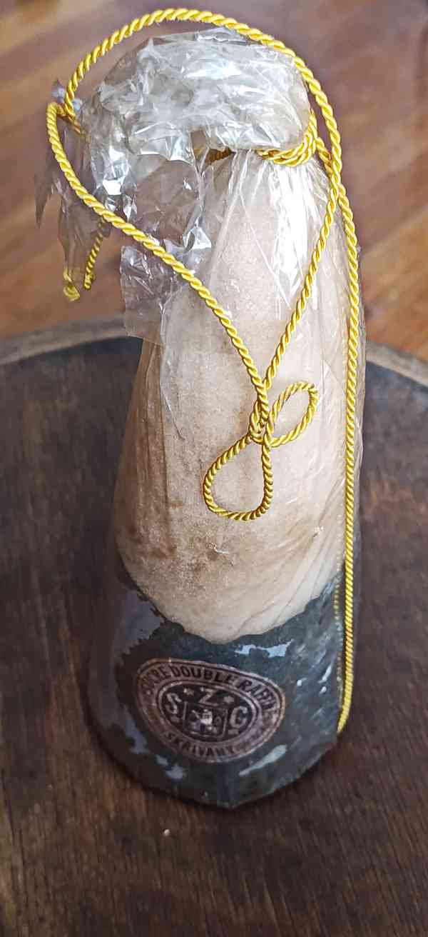 Starožitná cukrová homole z cukrovaru ve Skřivanech - foto 3