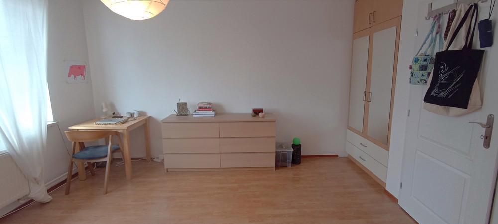 1.lůž. pok. v dívčím 3+1 RD, Studentka/ml. prac., prač/suš. - foto 4