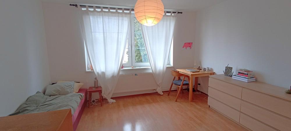 1.lůž. pok. v dívčím 3+1 RD, Studentka/ml. prac., prač/suš. - foto 2