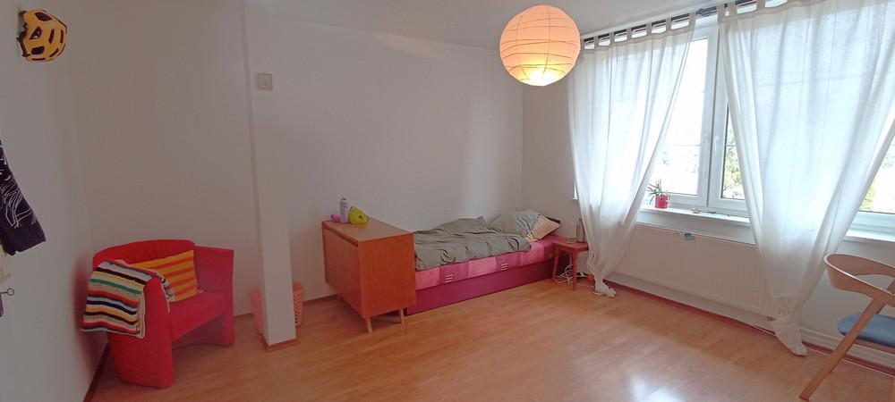 1.lůž. pok. v dívčím 3+1 RD, Studentka/ml. prac., prač/suš. - foto 3