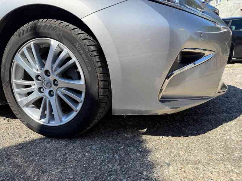 LEXUS ES250 - foto 11