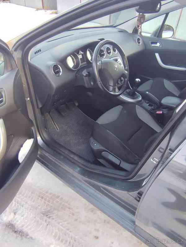 Peugeot 308 1,6 - foto 7