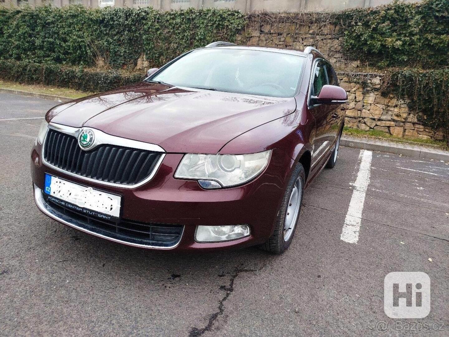 Škoda Superb - foto 1