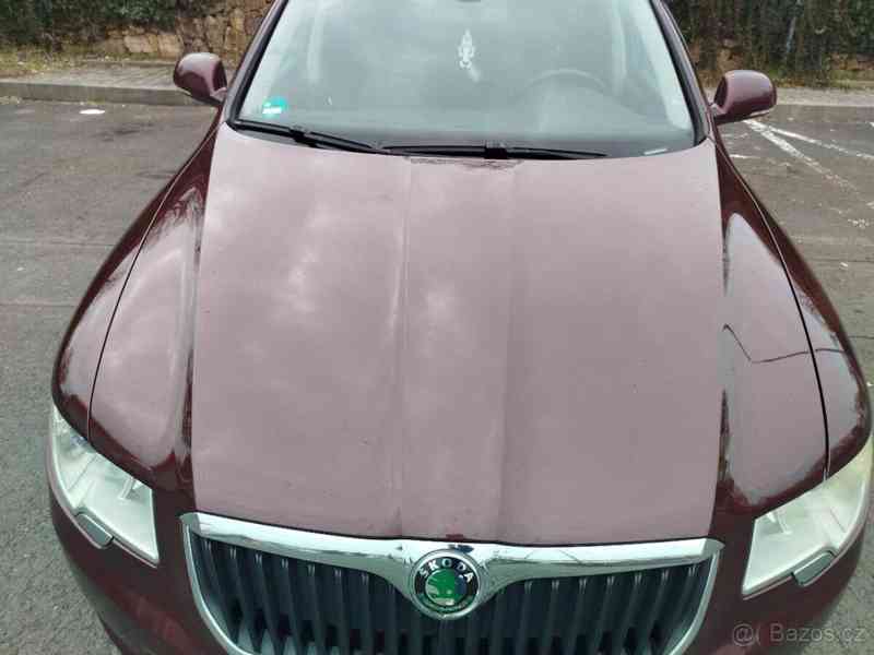 Škoda Superb - foto 12