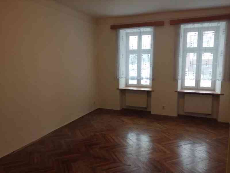 Pronájem 2+1, ulice Dornych, centrum (u Vaňkovky), 70 m2, ko - foto 3