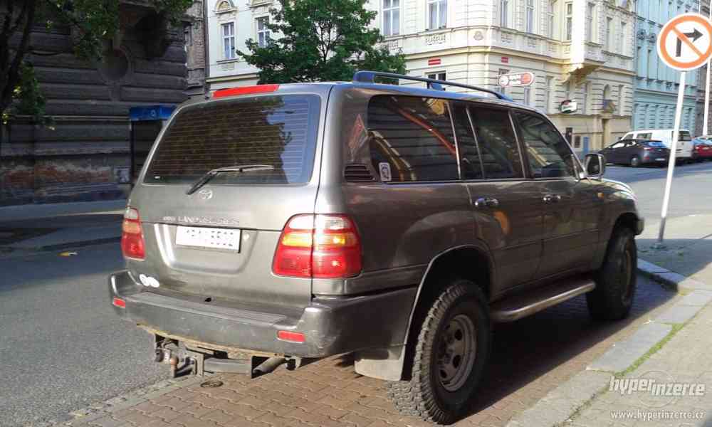 TOYOTA LAND CRUISER 100 - foto 3