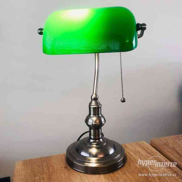 Stolní lampa v zelené a mosazné barvě - foto 4