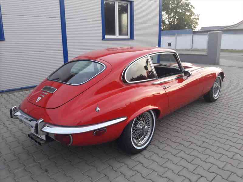 Jaguar E-Type 5,4   V 12 - foto 3