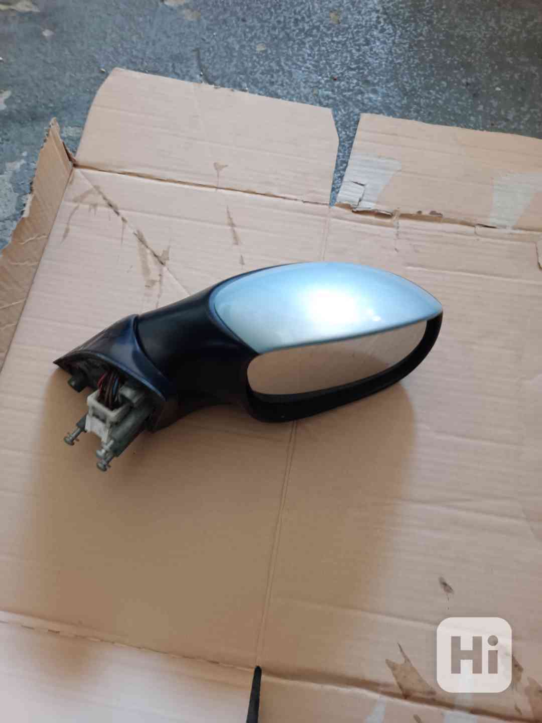 Pravé zrcátko Xsara Picasso 2002 - foto 1