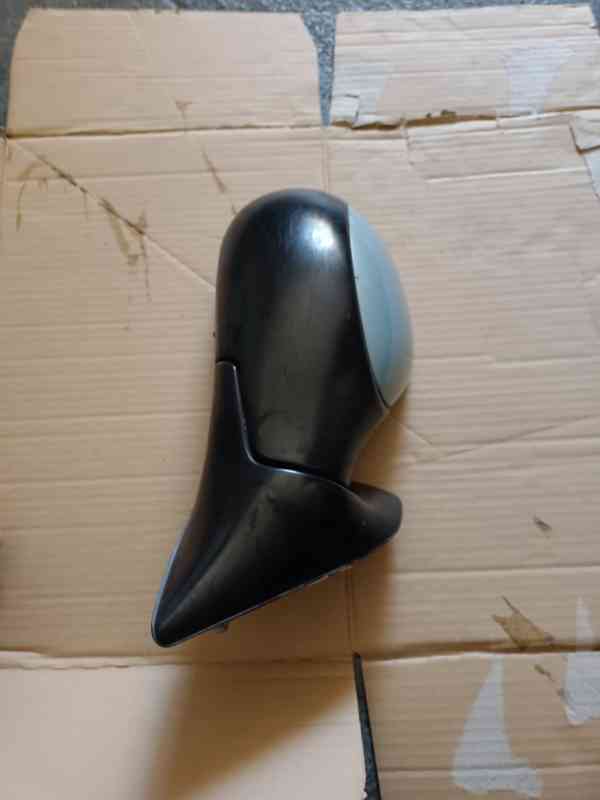 Pravé zrcátko Xsara Picasso 2002 - foto 3