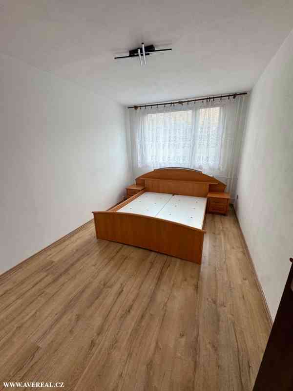 Pronájem světlého bytu 3+1 s lodžií, 77 m2 – Čerčany - foto 6