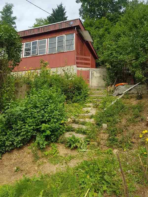 Stavebni pozemek Březina u Tišnova 500m2 - foto 1