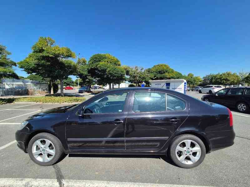 Škoda Octavia 1,6   TDI 77kW (2011) - foto 6