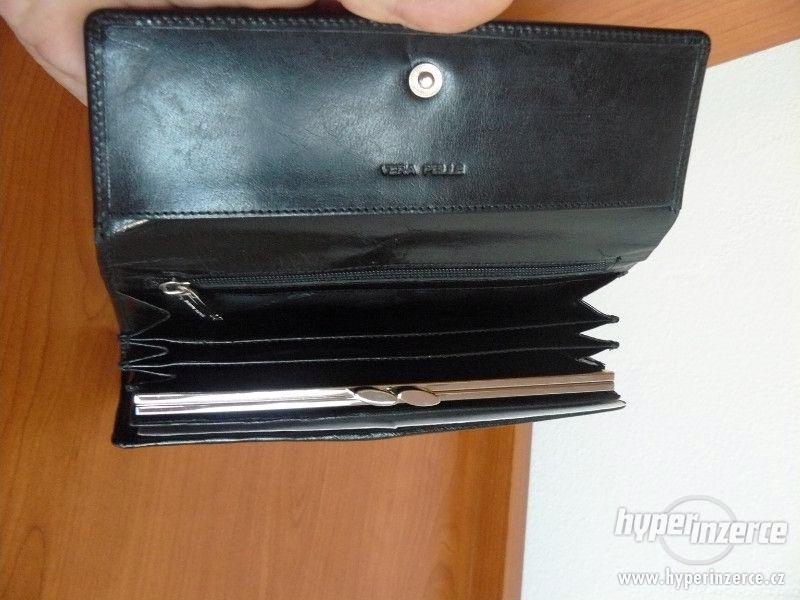 Prodám dámskou peněženku Pierre Cardin - foto 5