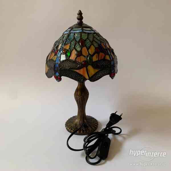 Tiffany stolní lampa stínidlo sklo - vitráž - foto 5
