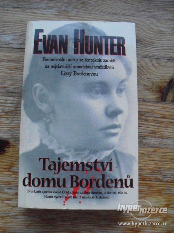 Evan Hunter – Tajemství domu Bordenů - foto 1