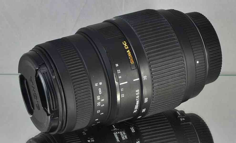 pro Nikon- Sigma DG 70-300mm 1:4-5.6 MACRO *FX - foto 6