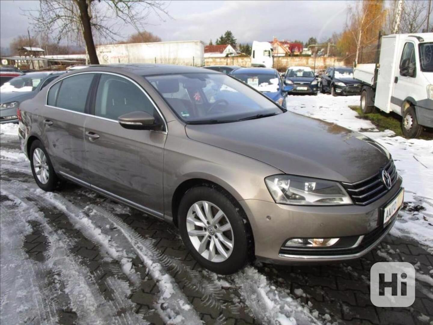 Volkswagen Passat 1,4 TSI SERVISNÍ KNIHA - foto 1