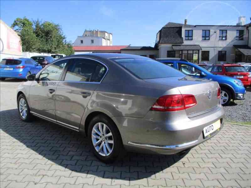 Volkswagen Passat 1,4 TSI SERVISNÍ KNIHA - foto 3