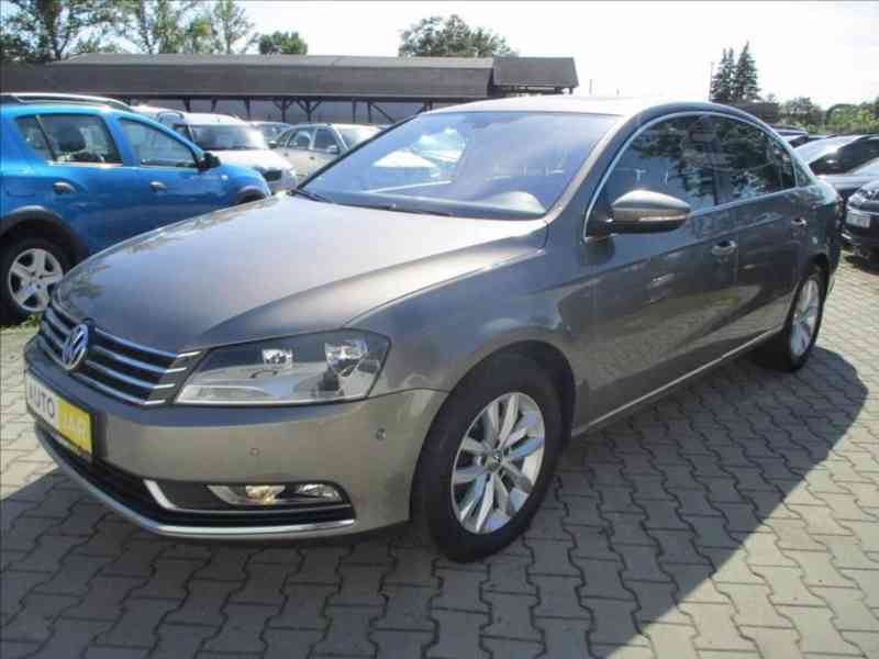 Volkswagen Passat 1,4 TSI SERVISNÍ KNIHA - foto 2