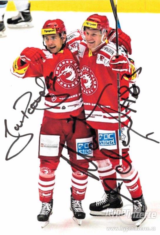Autogramy hokejistů - foto 2