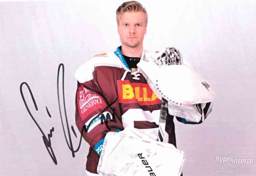 Autogramy hokejistů - foto 17
