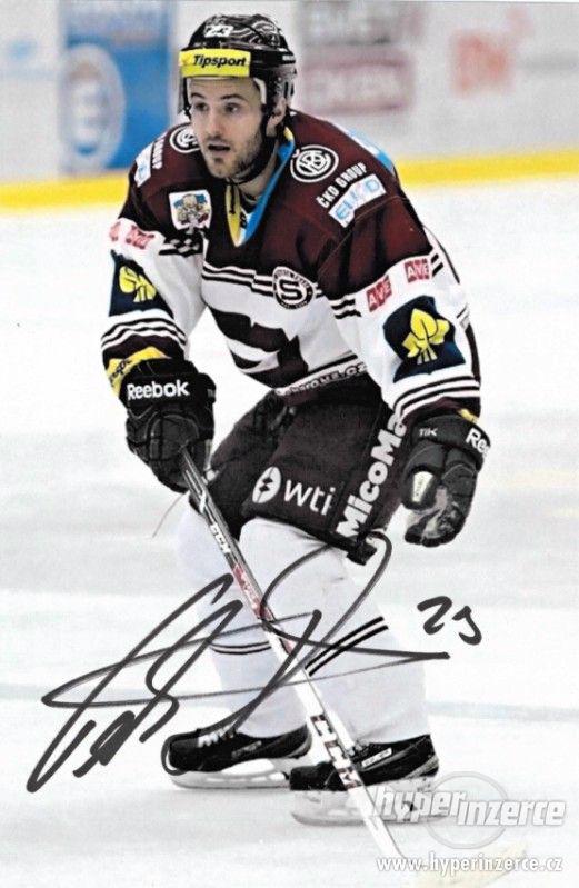 Autogramy hokejistů - foto 23