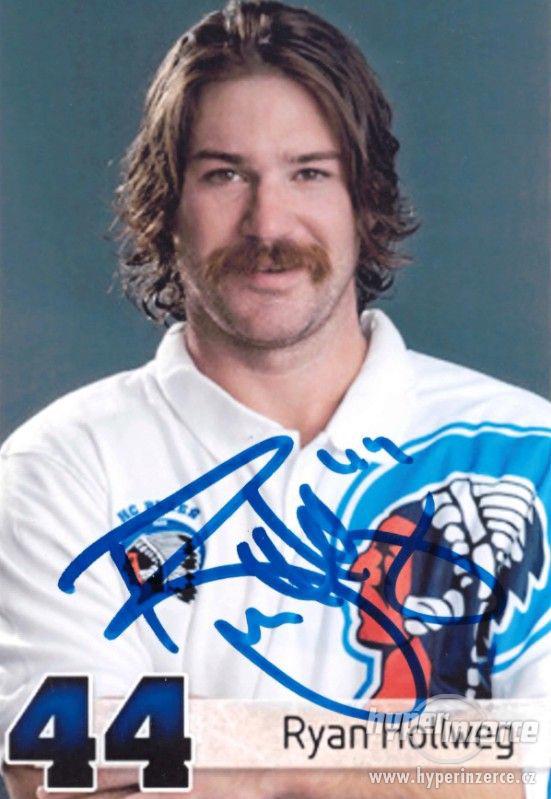 Autogramy hokejistů - foto 50