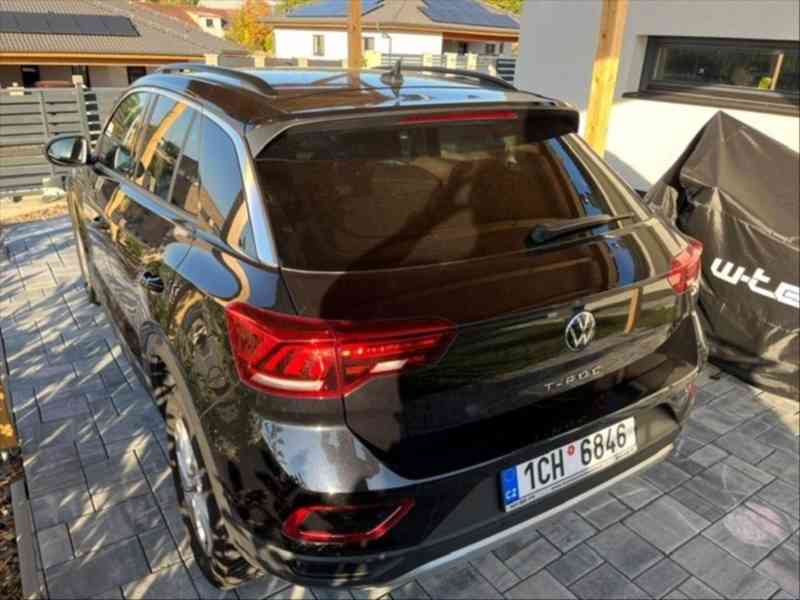 Volkswagen T-Roc 1,0   TSI 81kW | 2023 | - foto 19