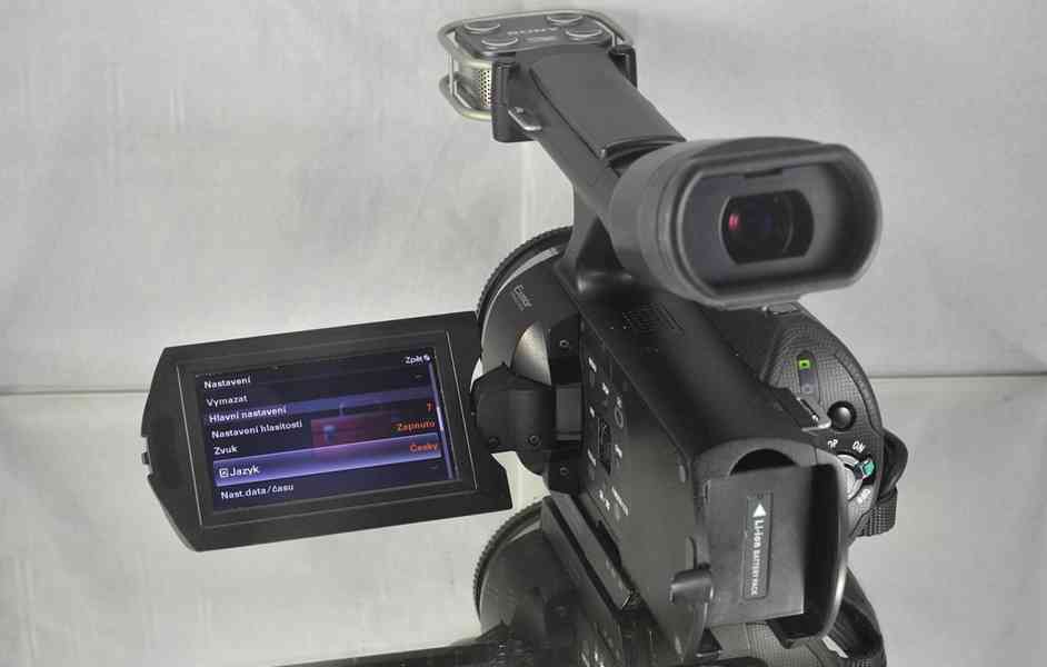 SONY NEX-VG10E *Handycam*14,2 Mpx  HD*Full HDV - foto 7
