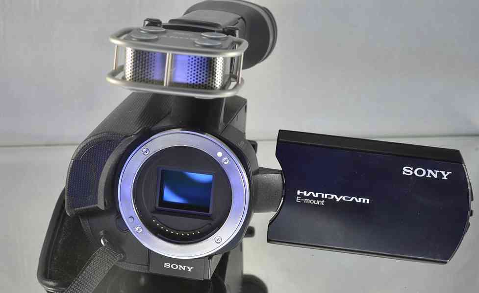 SONY NEX-VG10E *Handycam*14,2 Mpx  HD*Full HDV - foto 4